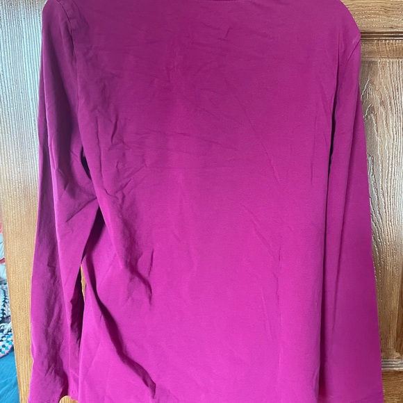 Long sleeve t-shirt with v collar - Picture 2 of 3